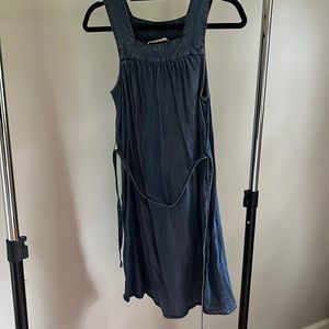 Jean dress with tie belt